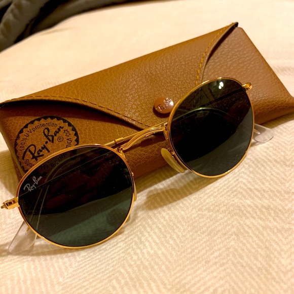Ray Ban rb3447 47mm Bacically New